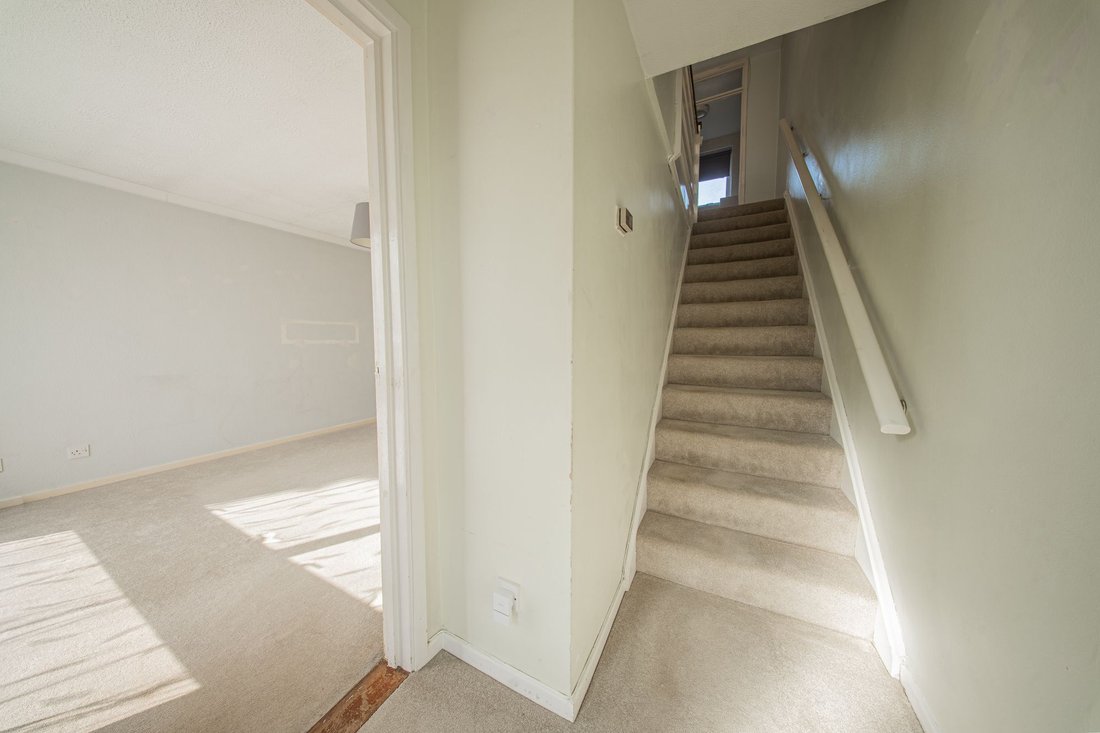House in Haywards Heath, England 5 - 17374654