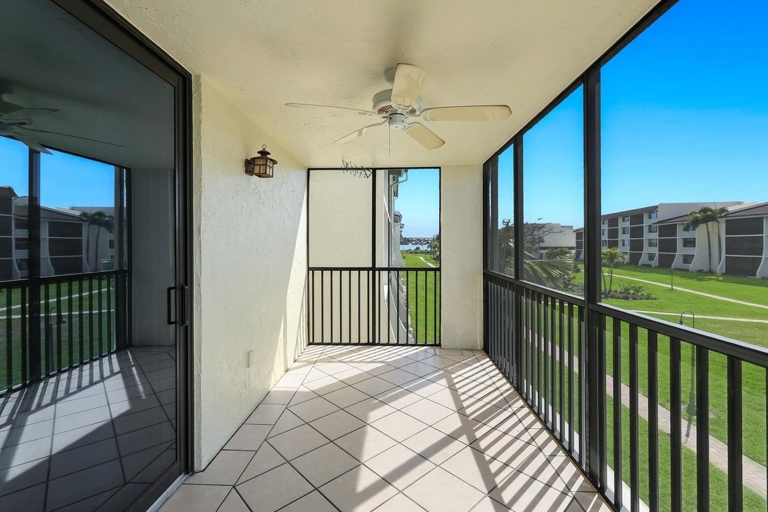 Condo in Sanibel, Florida, United States 1 - 17372535