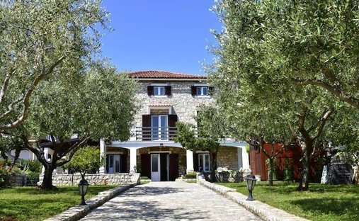 Villa à Umag, Istrie, Croatie 1