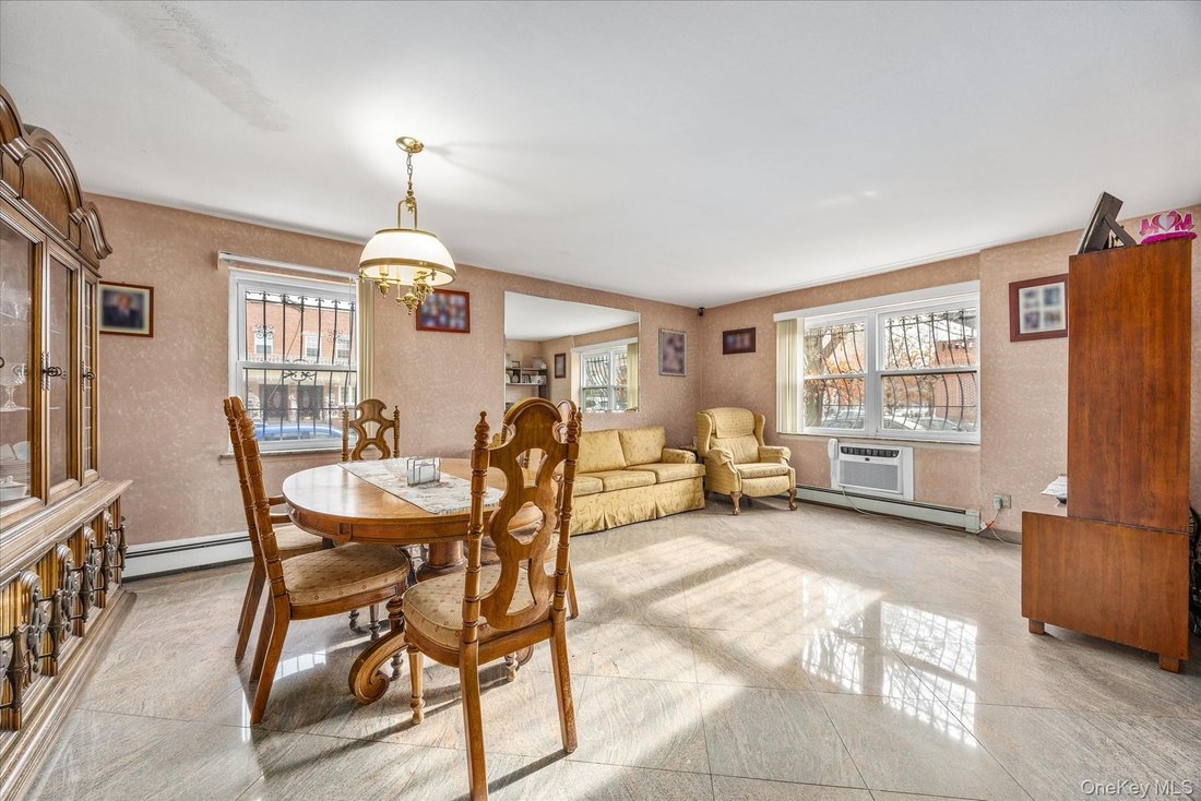 House in New York, New York, United States 5 - 17349877