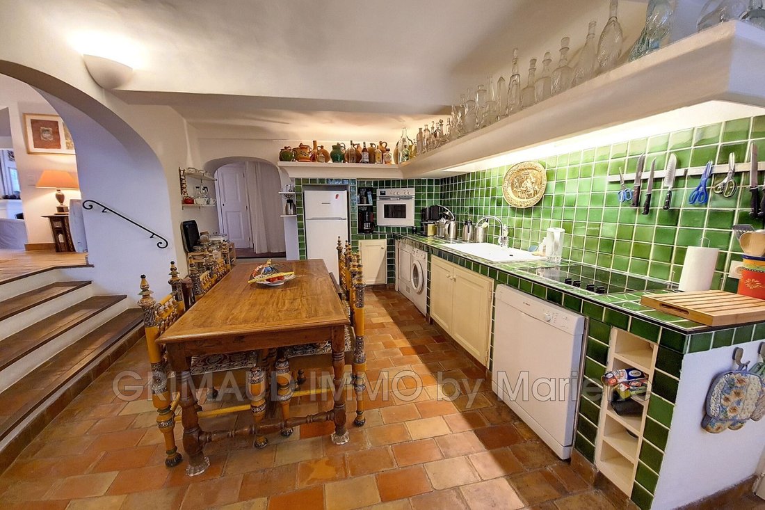 Villa in Grimaud, Provence-Alpes-Côte d'Azur, France 3 - 17373543
