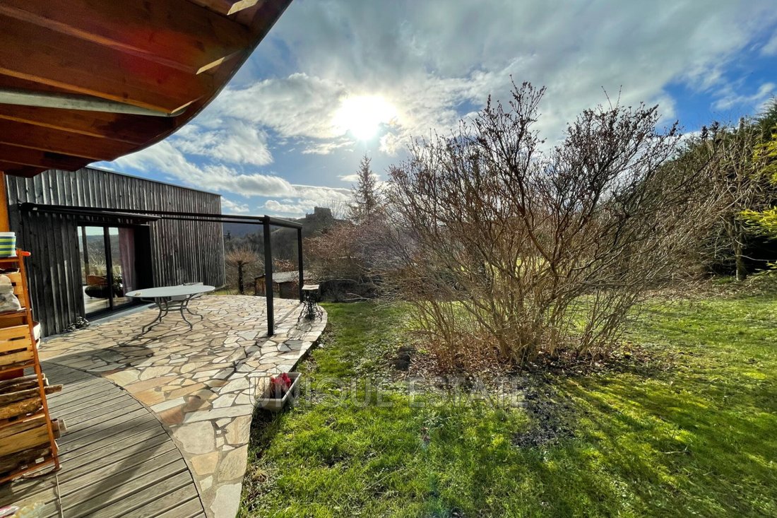 Villa in Murol, Auvergne-Rhône-Alpes, France 2 - 17373558