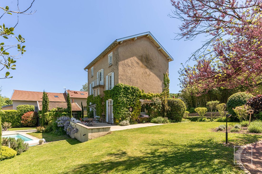 House in Saint-Germain-au-Mont-d'Or, Auvergne-Rhône-Alpes, France 2 - 17373521