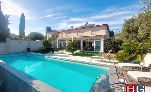 Villa in Saint Maymes-Lauvert, Antibes, France 1