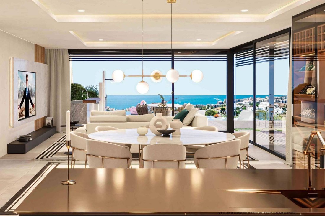 Villa a La Capellania, Benalmádena, Andalusia 2 - 17373000