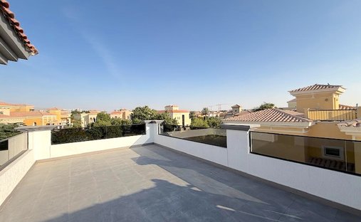 Villa in Al Wasl, Dubai, United Arab Emirates 1