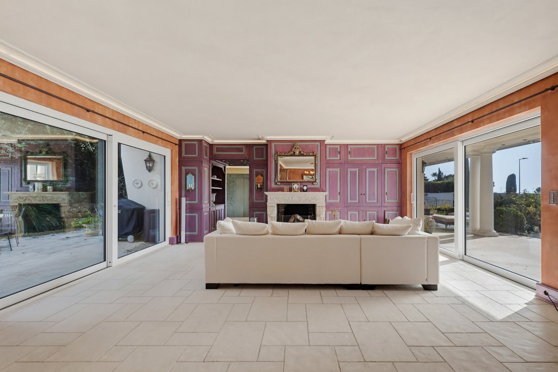 House in Juan les Pins-Gallice, Antibes, France 5 - 17373600