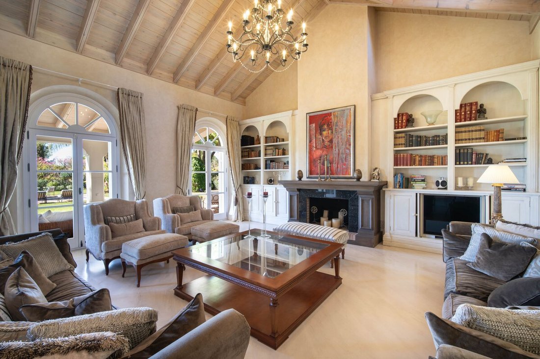 Villa in Marbella, Andalusia, Spain 5 - 17373479