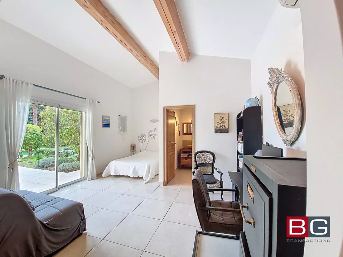 House in Saint Maymes-Lauvert, Antibes, France 5 - 15474242