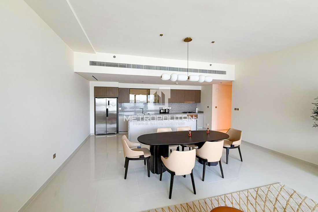 Apartment in Dubai Harbour, Dubai, United Arab Emirates 2 - 17374741