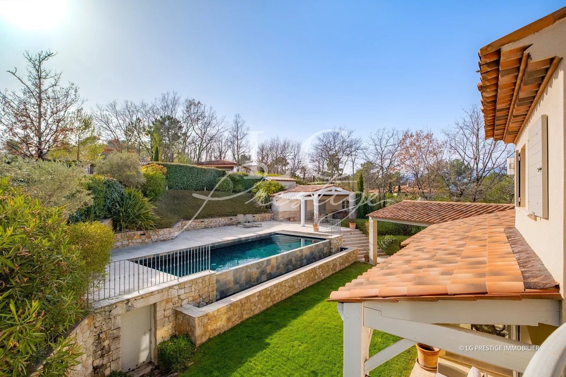 Villa in Tourrettes, Provence-Alpes-Côte d'Azur, France 3 - 17373725