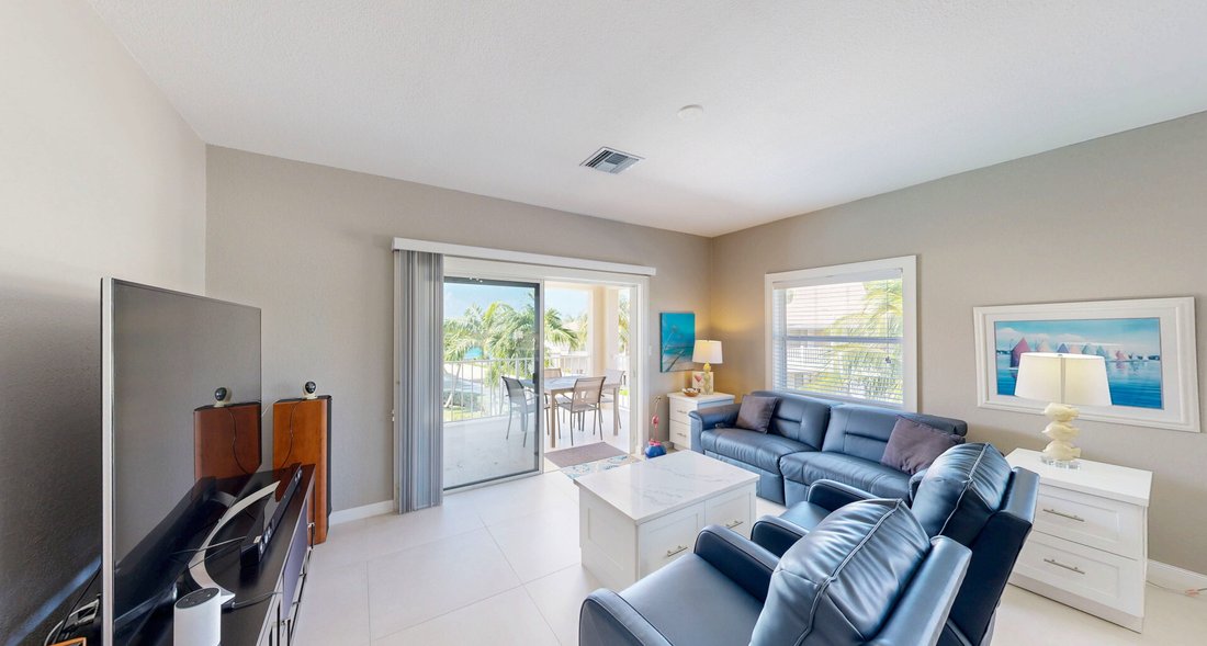 Apartment in West Bay, West Bay, Cayman Islands 4 - 17327743