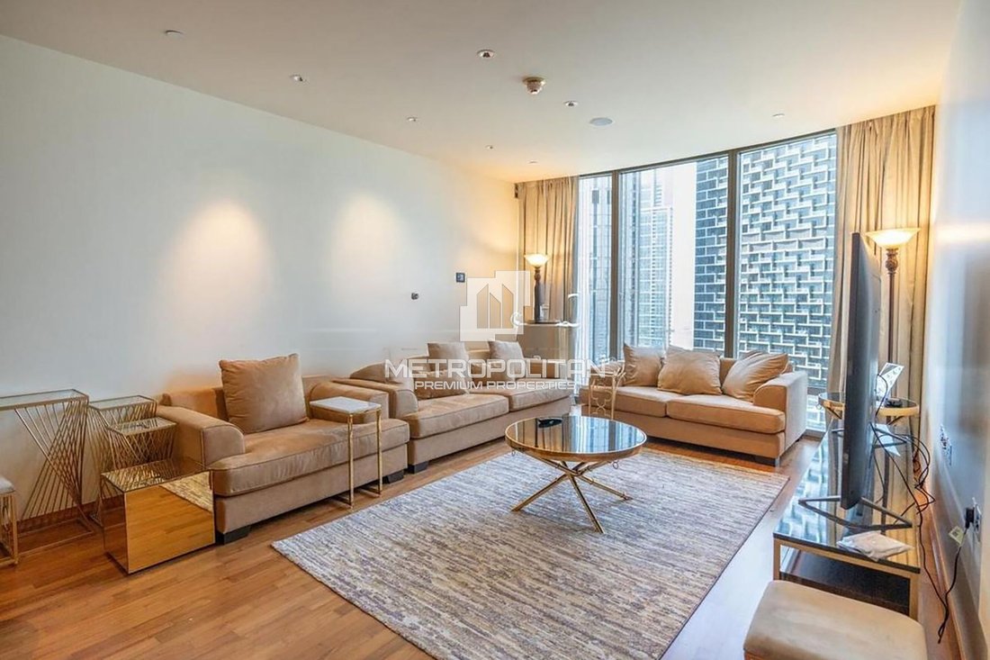 Apartment in Burj Khalifa, Downtown Dubai, Dubai 3 - 17374742