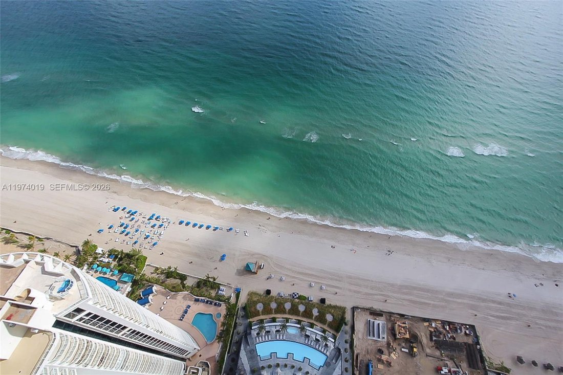 Condo in Sunny Isles Beach, Florida, United States 3 - 17374472