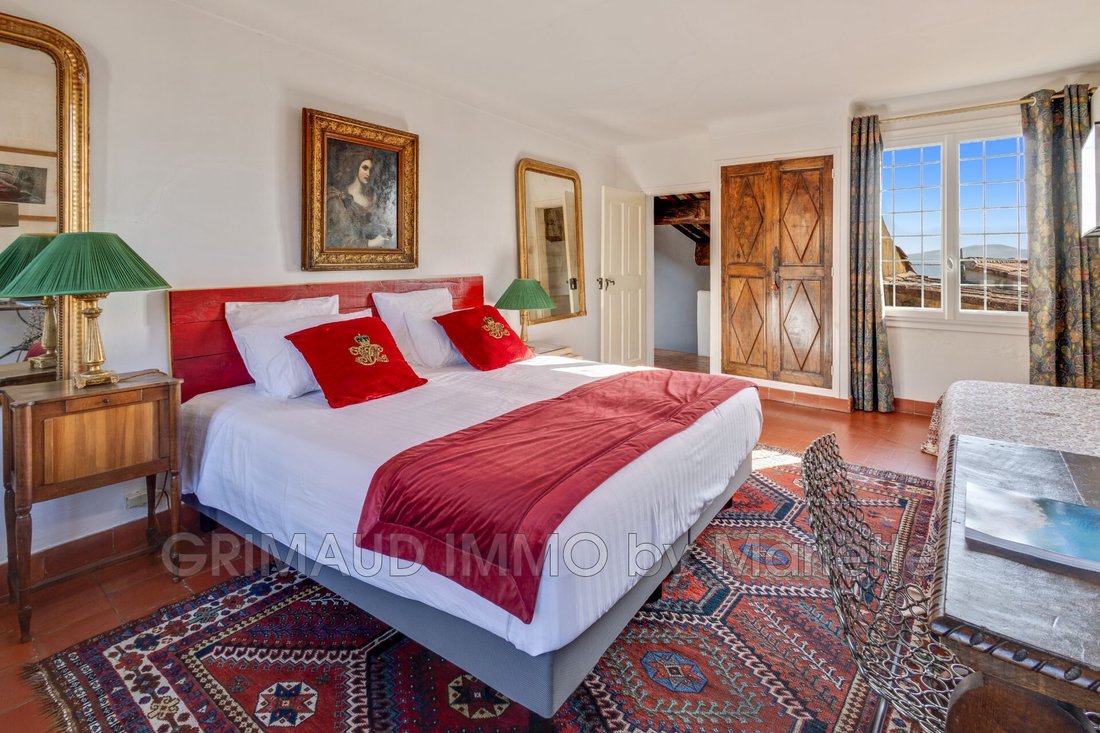 Villa in Grimaud, Provence-Alpes-Côte d'Azur, France 4 - 17373543