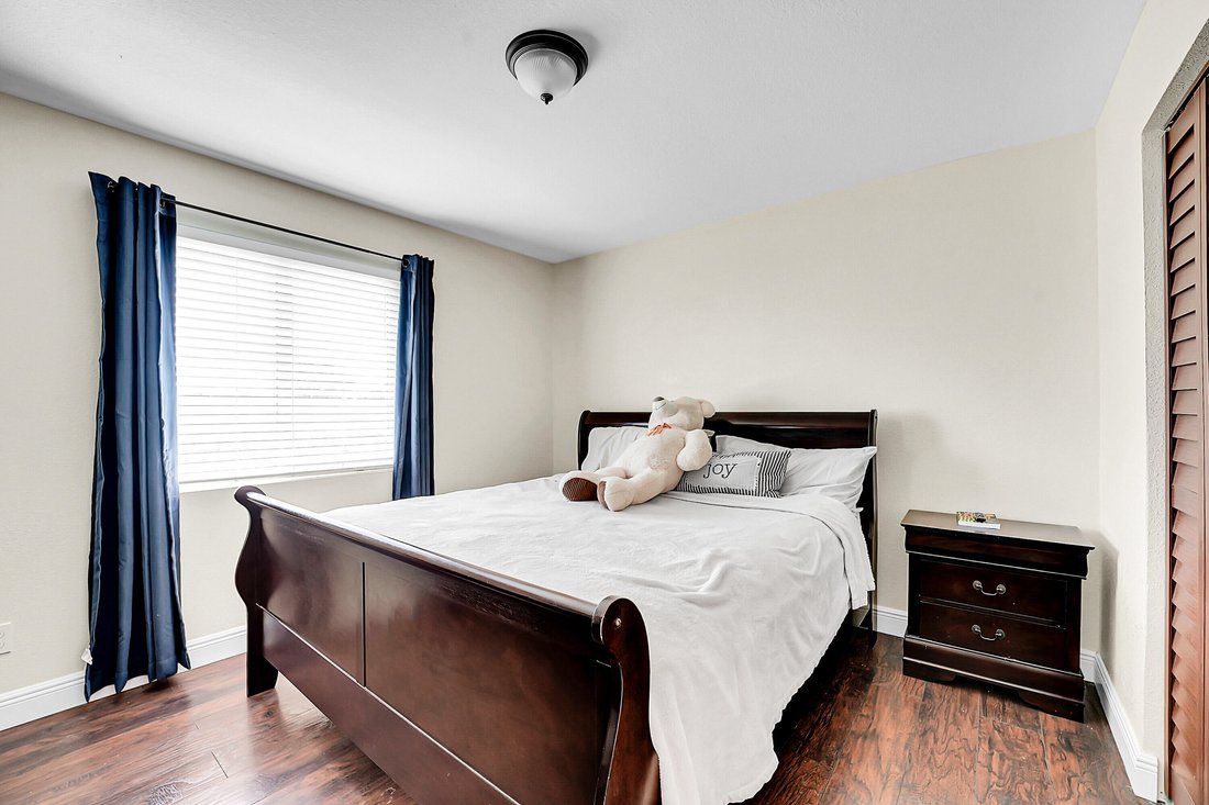 House in Fort Pierce, Florida, United States 2 - 17373076