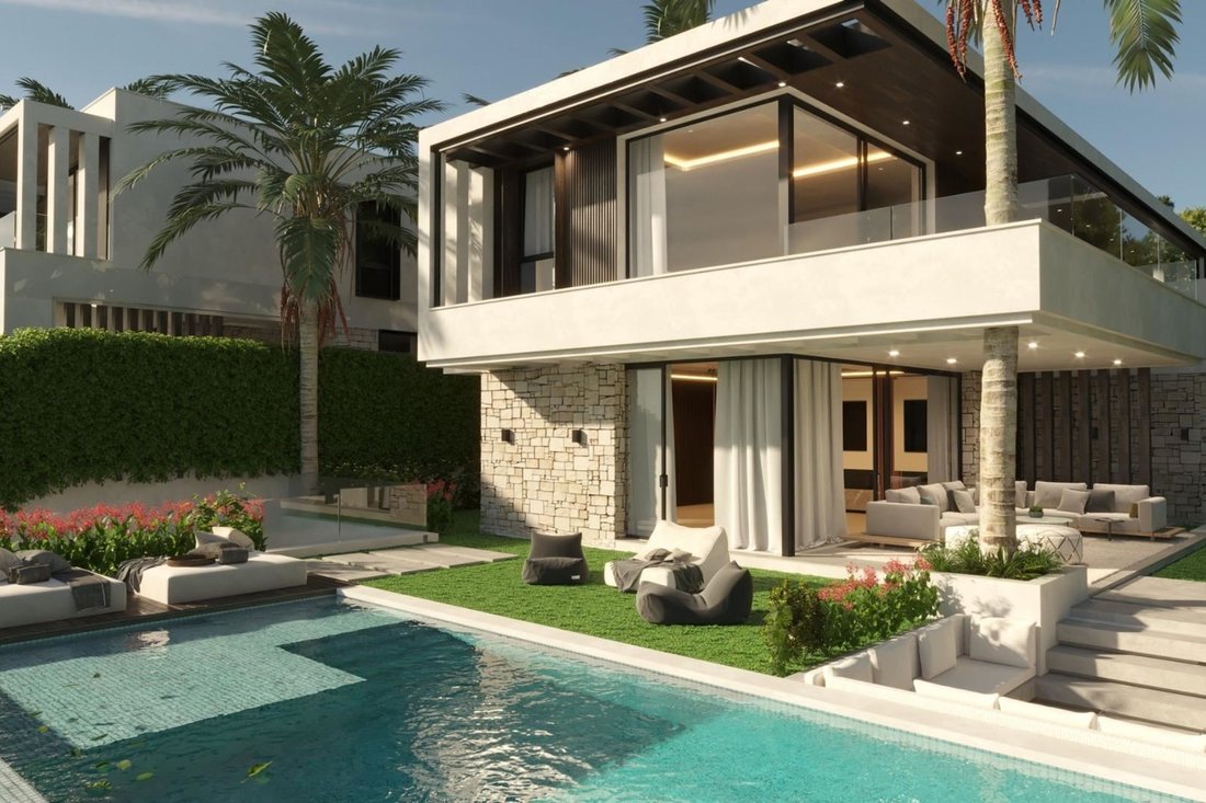 Villa a La Capellania, Benalmádena, Andalusia 1 - 17373000
