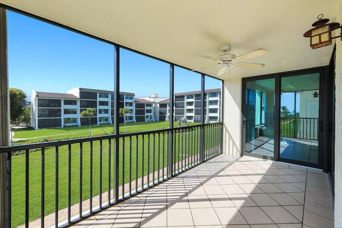 Condo in Sanibel, Florida, United States 3 - 17372535