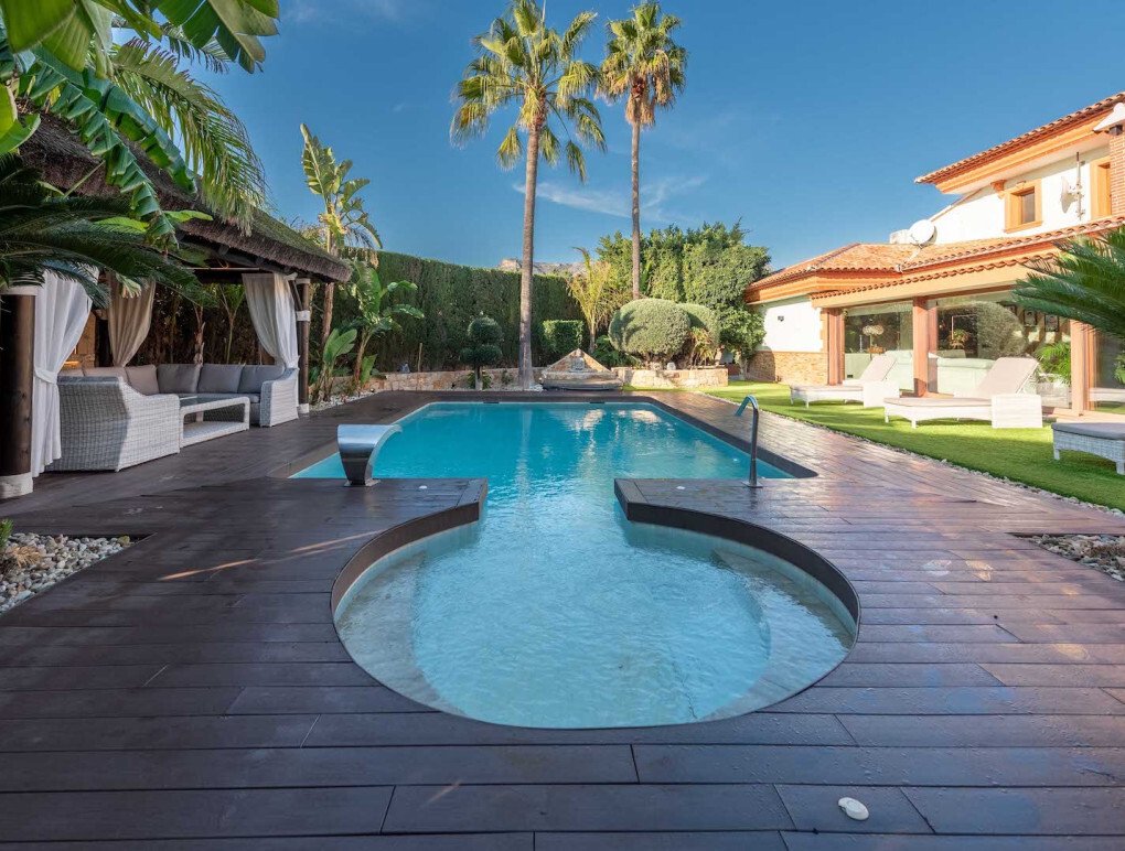 Villa in Calp / Calpe, Valencian Community, Spain 1 - 17373071
