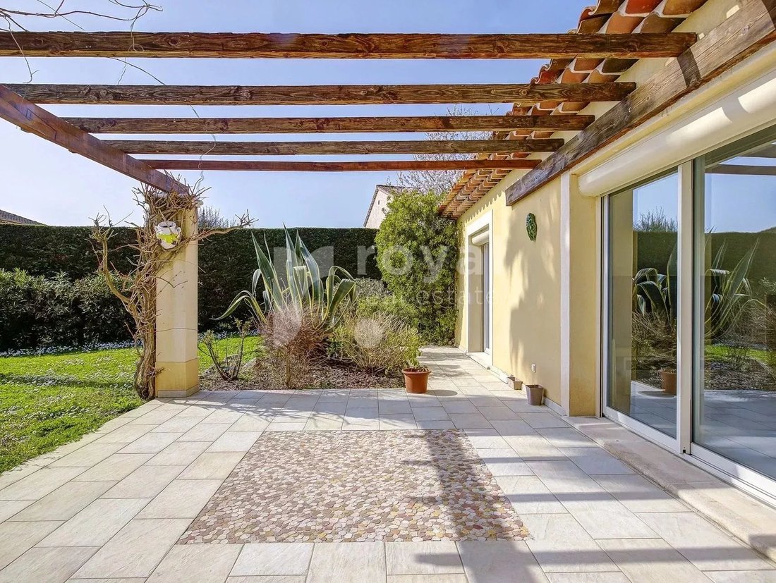 Villa in Mougins, Provence-Alpes-Côte d'Azur, France 4 - 17373263