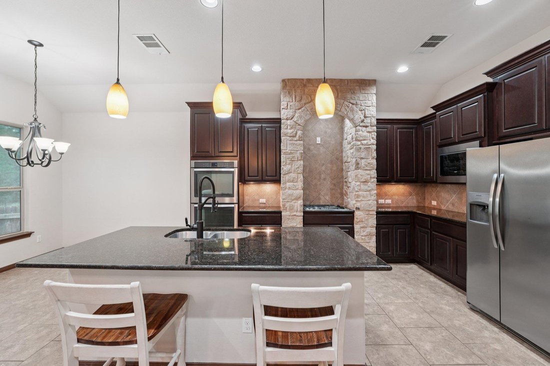 House in Bastrop, Texas, United States 4 - 17372577