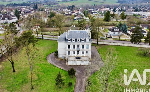 House in Saint-Bris-le-Vineux, Bourgogne – Franche-Comté, France 1