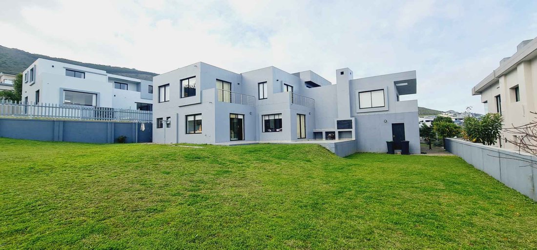 House in Glenlily, Cape Town, South Africa 3 - 17373189