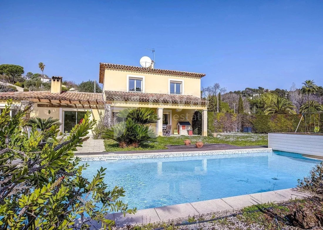 Villa in Mougins, Provence-Alpes-Côte d'Azur, France 1 - 17373263