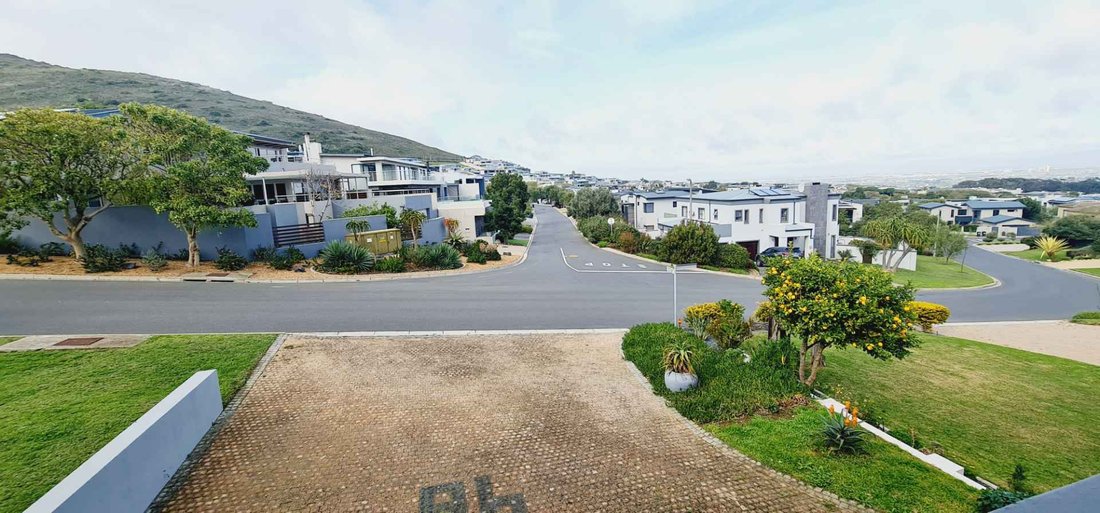 House in Glenlily, Cape Town, South Africa 5 - 17373189