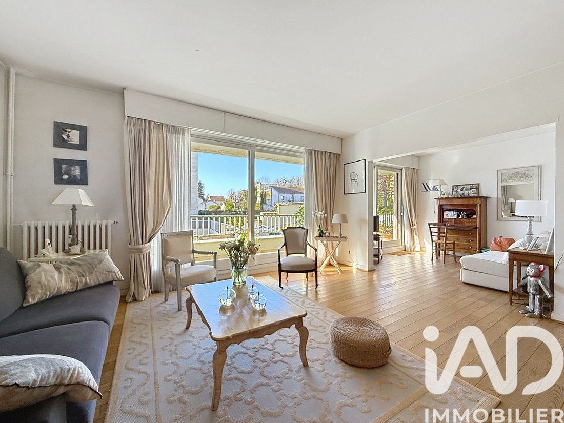 Apartamento en Víctor Hugo-Belvédère, Saint-Germain-en-Laye, Francia 1 - 17374995