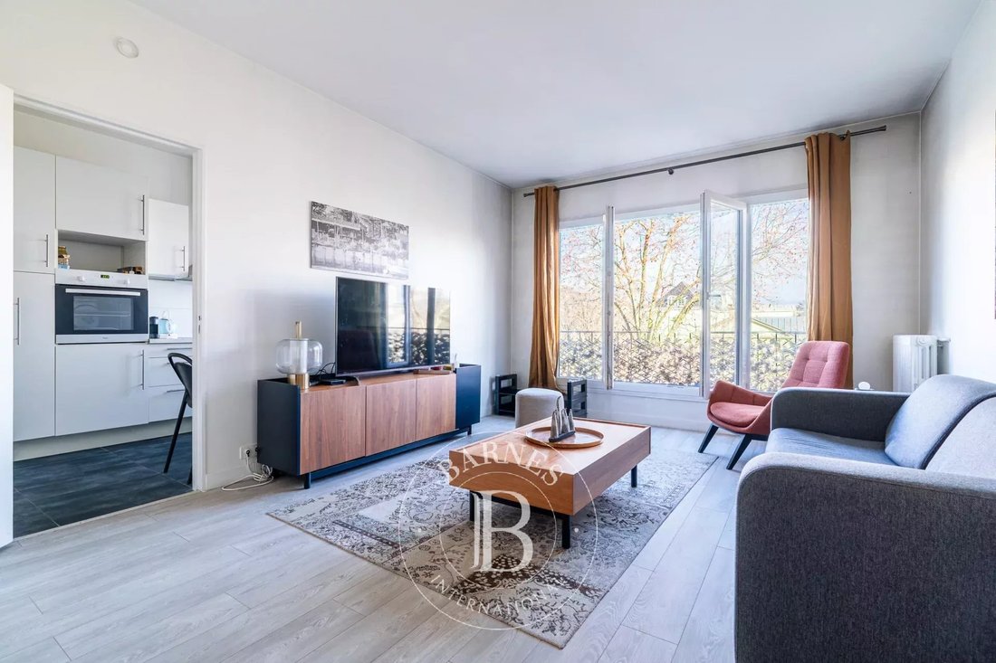 Apartment in La Plaine des Sablons, Neuilly-sur-Seine, France 3 - 17373781