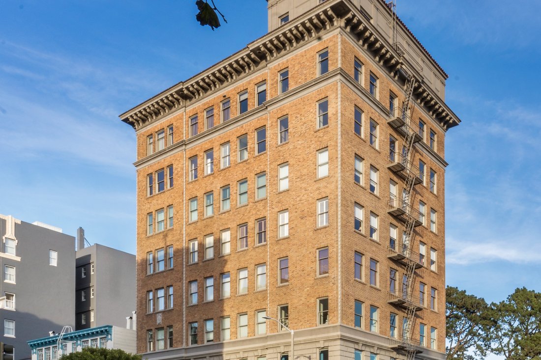Co Op in San Francisco, California, United States 1 - 17371697