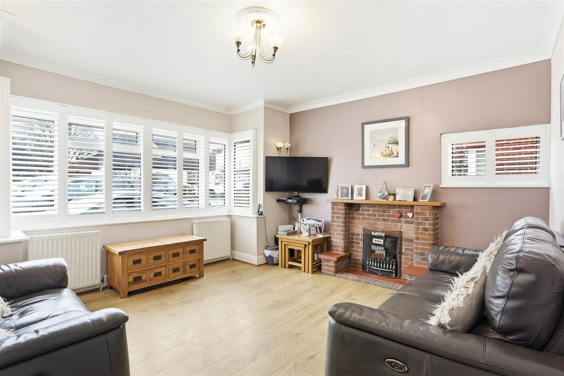 House in London Borough of Sutton, England 2 - 17372687