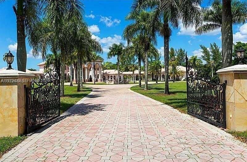 House in Boca Raton, Florida, United States 4 - 17372714