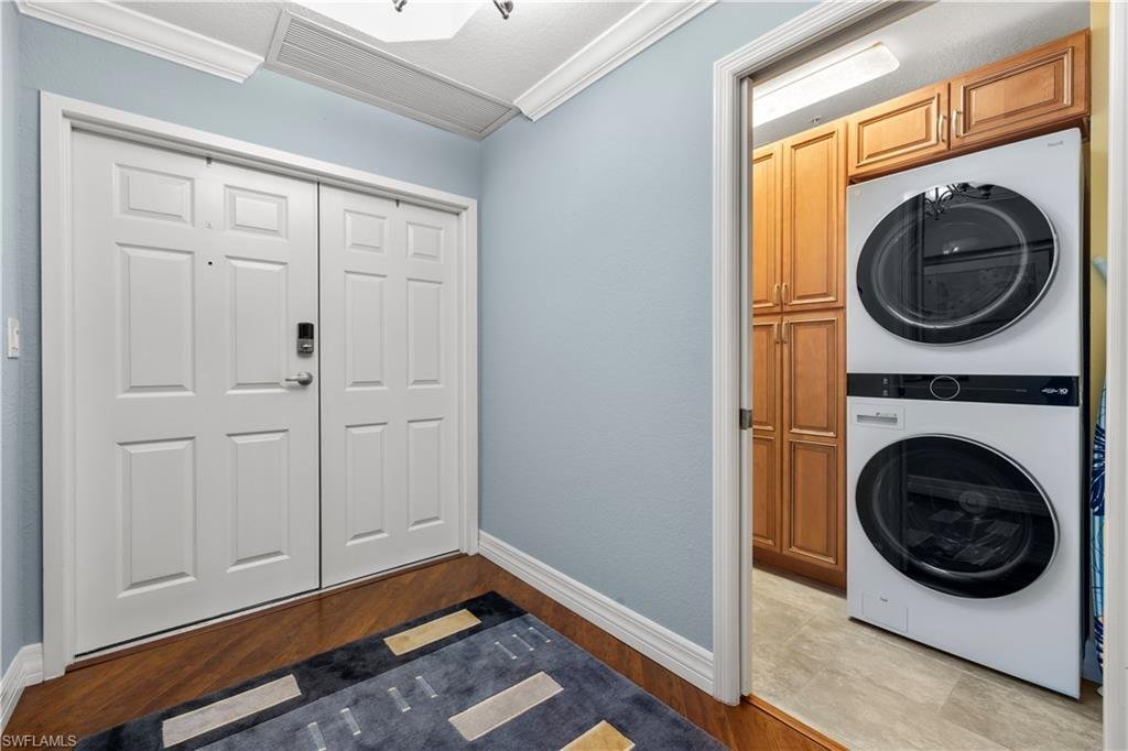 Condo in Fort Myers Beach, Florida, United States 2 - 17374403