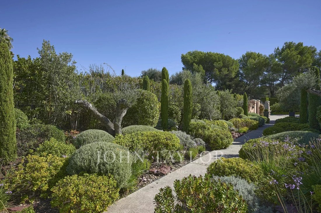 Estate in Nice, Provence-Alpes-Côte d'Azur, France 5 - 11282064