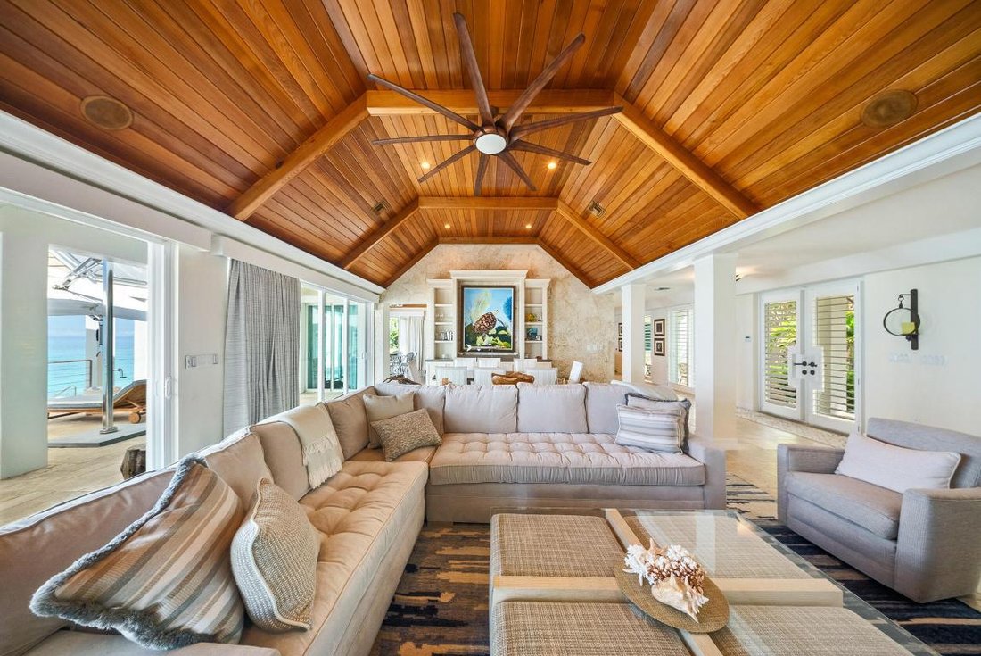 House in United States 4 - 17374215