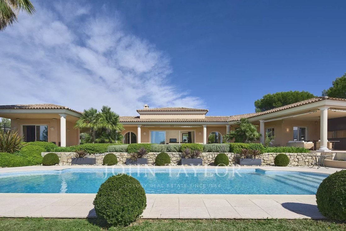 Estate in Nice, Provence-Alpes-Côte d'Azur, France 1 - 11282064
