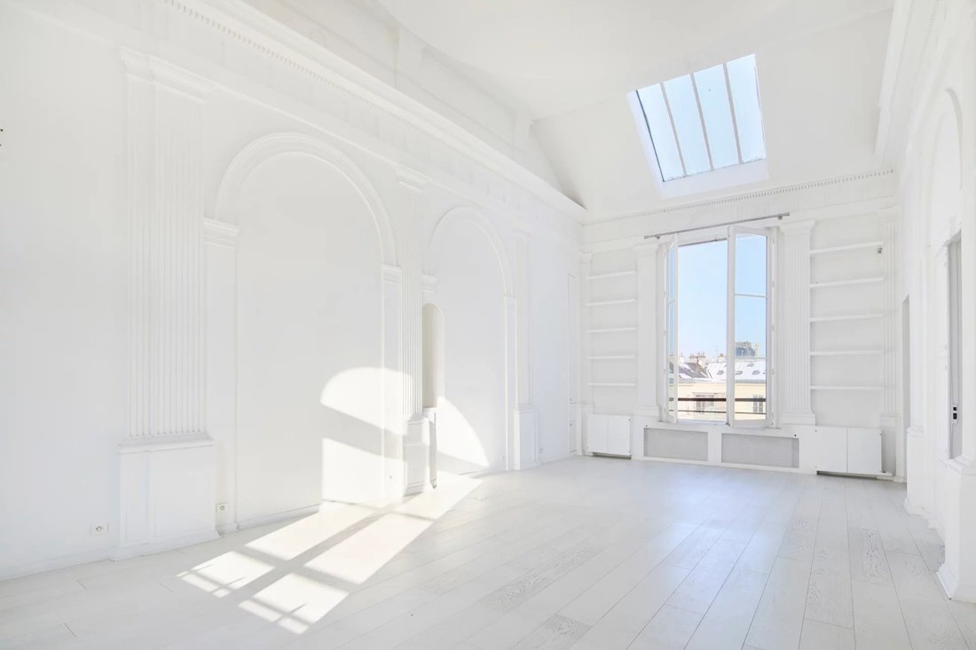 Apartment in Saint Germain des Prés, Paris 6e Arrondissement, Paris 2 - 17373608