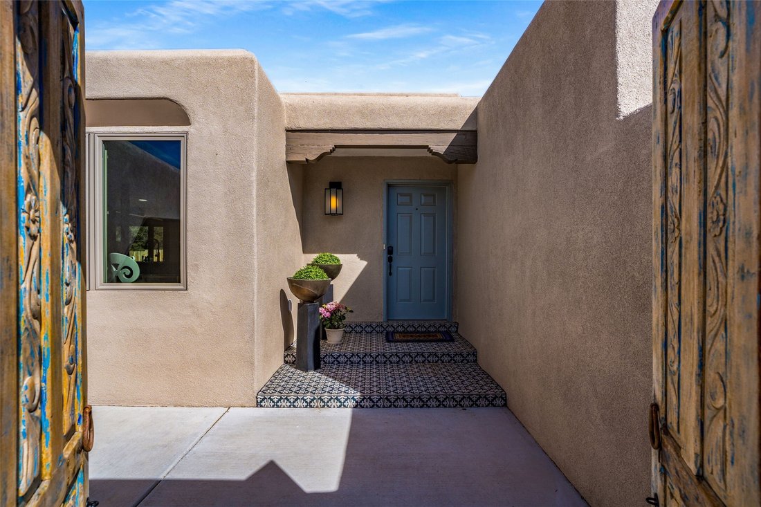 House in Santa Fe, New Mexico, United States 3 - 17374766