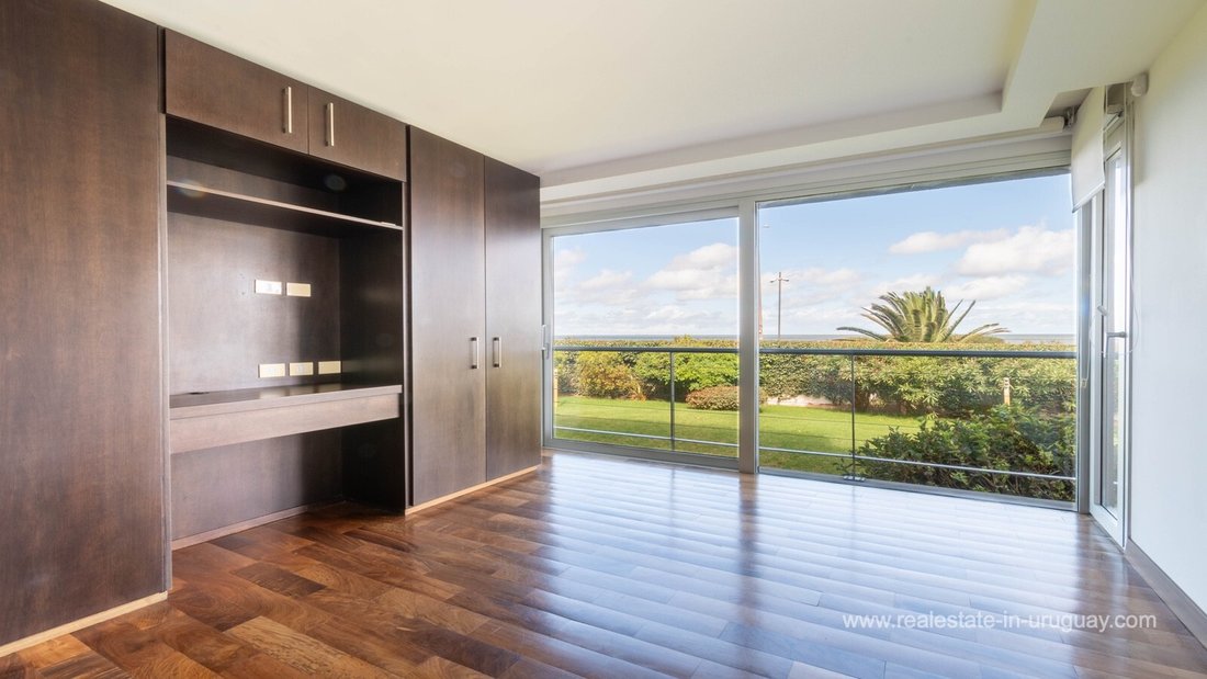 Apartment in Montevideo, Departamento de Montevideo, Uruguay 5 - 17373237