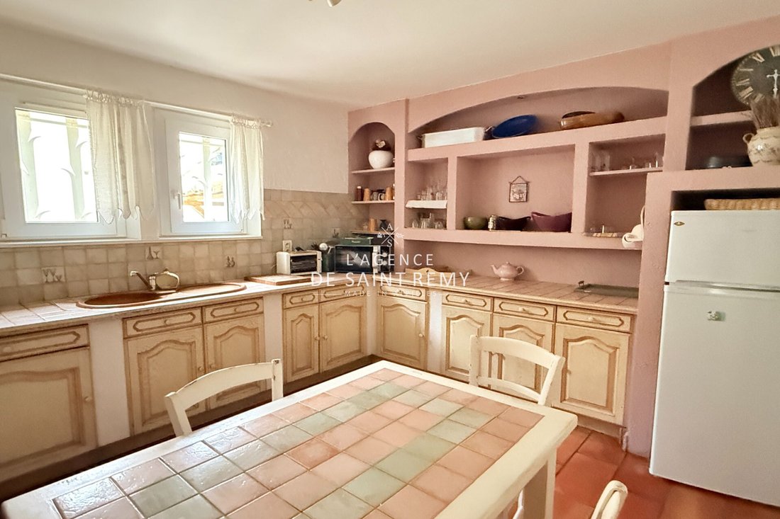 Villa in Saint-Rémy-de-Provence, Provence-Alpes-Côte d'Azur, France 4 - 17373553