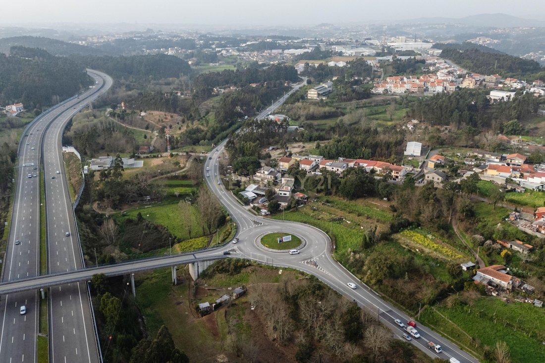 Land in Sandim, Olival, Lever e Crestuma, Porto District, Portugal 3 - 17373652