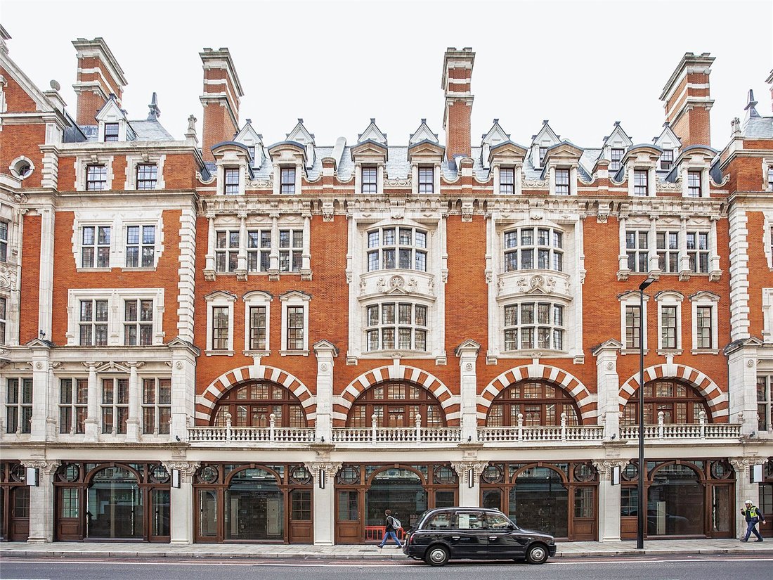 Apartment in Belgravia, Westminster, England 2 - 17373628