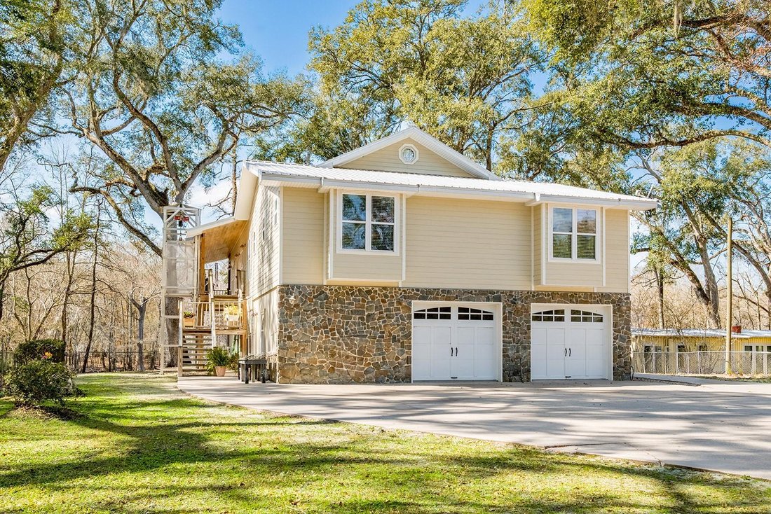 House in Fort White, Florida, United States 2 - 17372910
