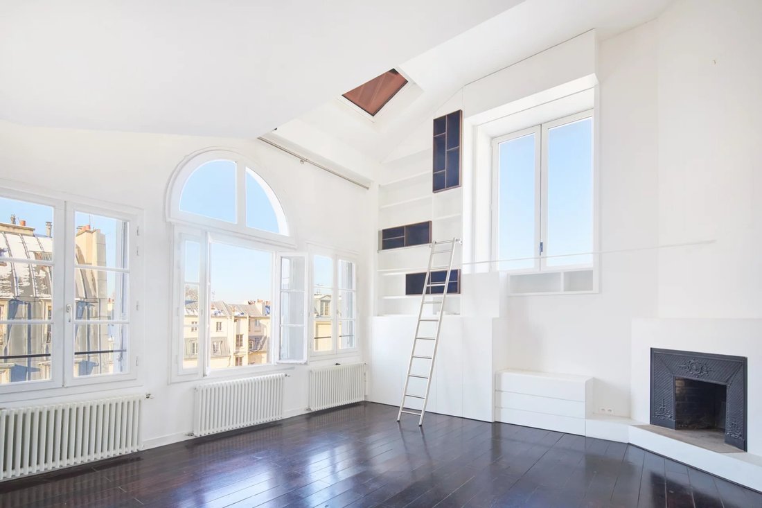 Apartment in Saint Germain des Prés, Paris 6e Arrondissement, Paris 4 - 17373608