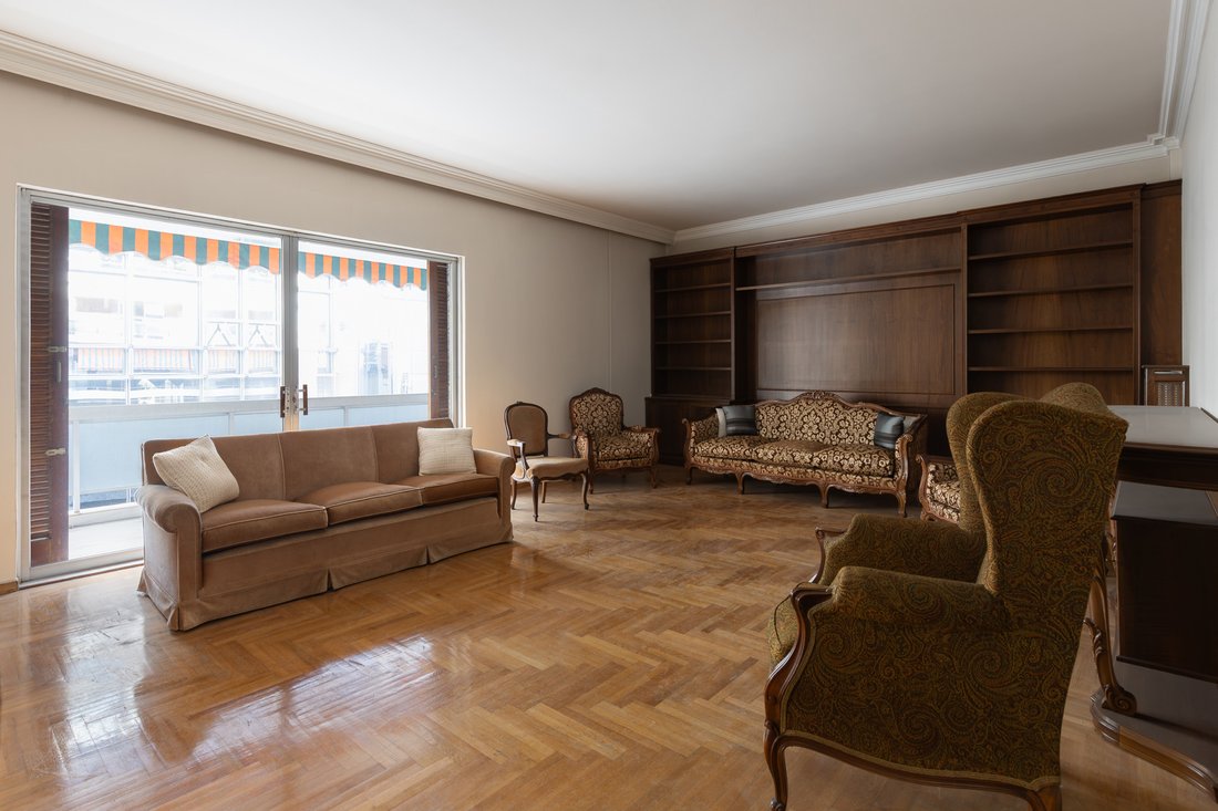Apartment in Sunoikia Kolonakiou, 1st District of Athens, Athens 1 - 17373220