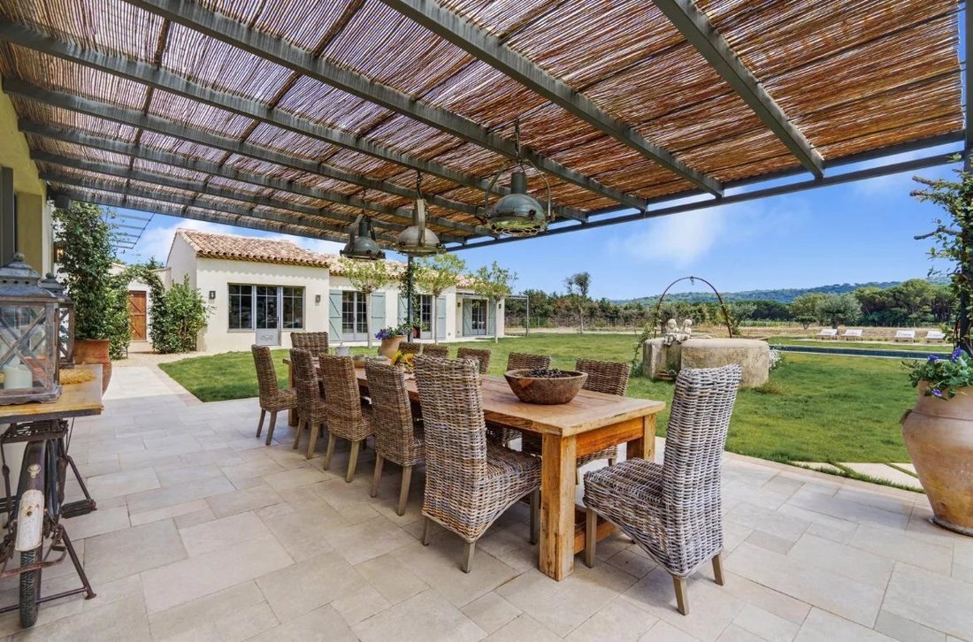 Villa in Ramatuelle, Provence-Alpes-Côte d'Azur, France 3 - 17372846