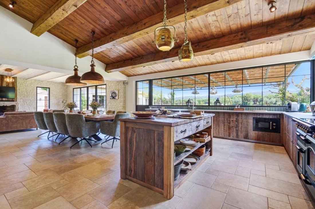 Villa in Ramatuelle, Provence-Alpes-Côte d'Azur, France 5 - 17372846
