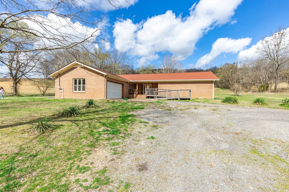 House in Hampshire, Tennessee, United States 3 - 17372692